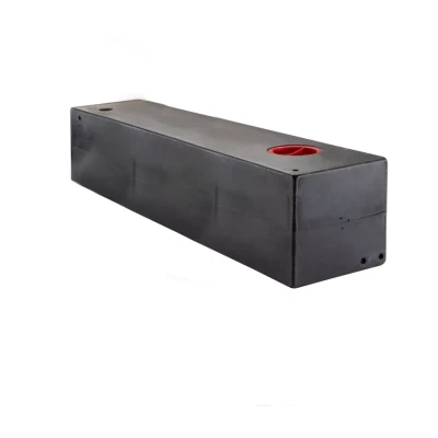 rezervor apa 80L vedere oblica pe lungime