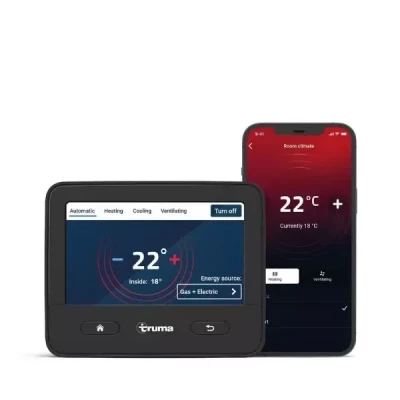 Panou iNet Truma si smartphone cu aplicatia – monitorizare si comanda