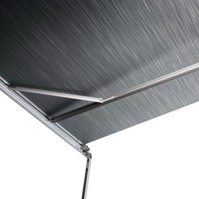 Detaliu prindere brat tensiune pe copertina