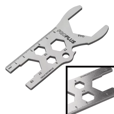 detaliu unealta multitool cu decupaje pentru regulator si piulite